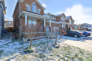 7 Cape Verde Way, Maple, Vaughan, ON